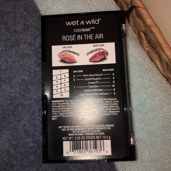 Color Icon 10 Eyeshadow Palette Rose in the Air - Picture 5 of 6